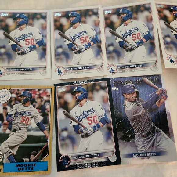 MOOKIE BETTS LA DODGERS 2022 Topps Series 1 BLUE PARALLEL, LOT OF 7 CARDS